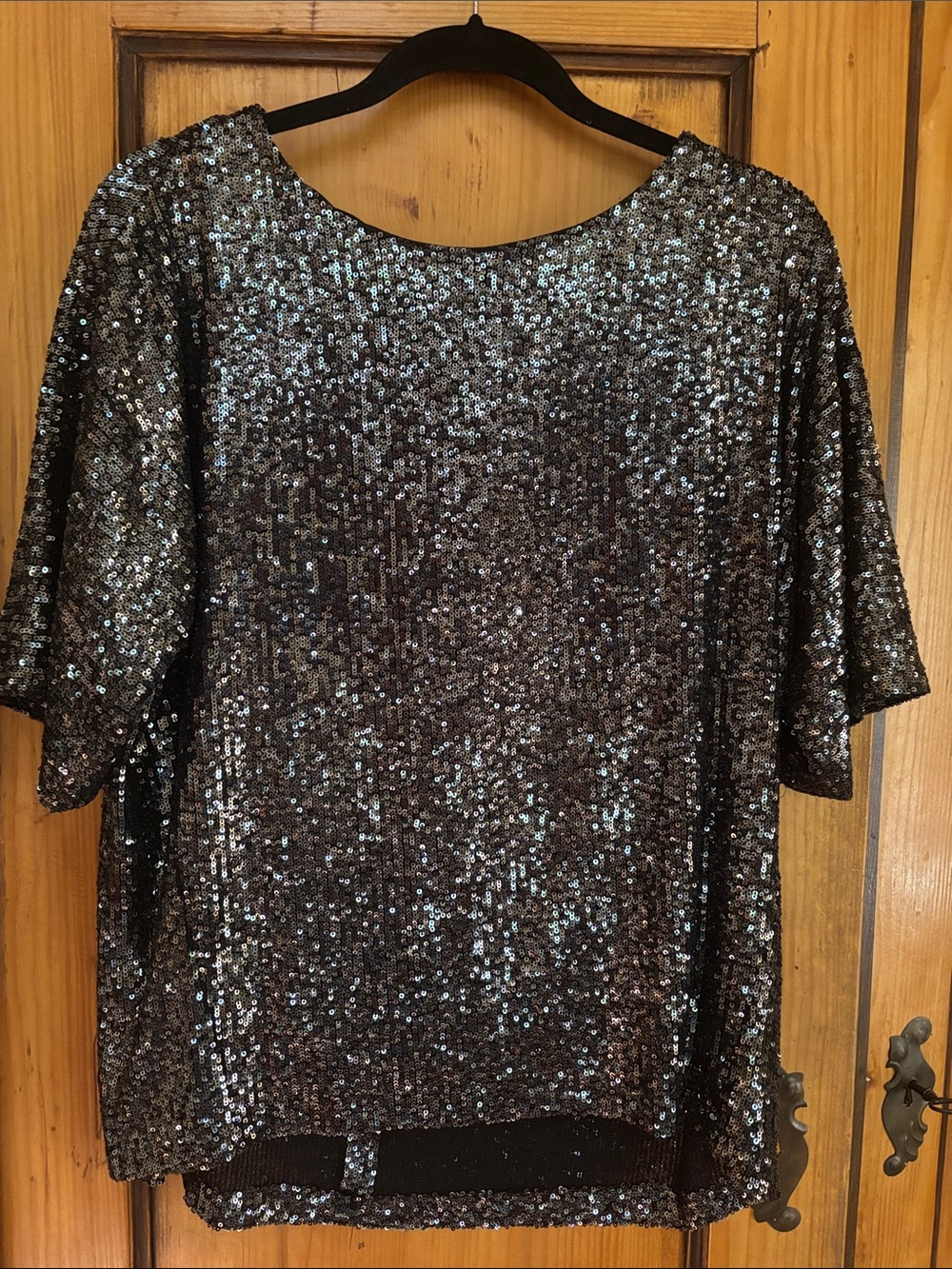 Joseph Ribkoff Black and Silver Sequin Short Sleeve Top